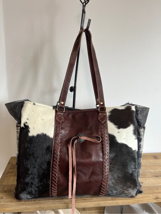 Myra Bag Handbags - Myra Bag Cowhide Weekender Tote Overnight Leather Western Boho Shoulder Carry-on